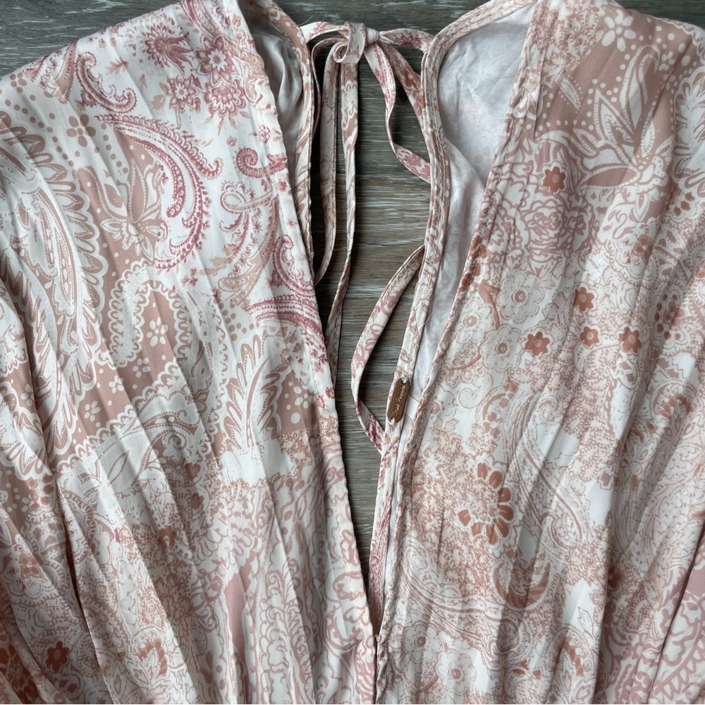Free People Arzel Pleated Kimono Dress Size S Paisley Blush and Ivory - Picture 9 of 10